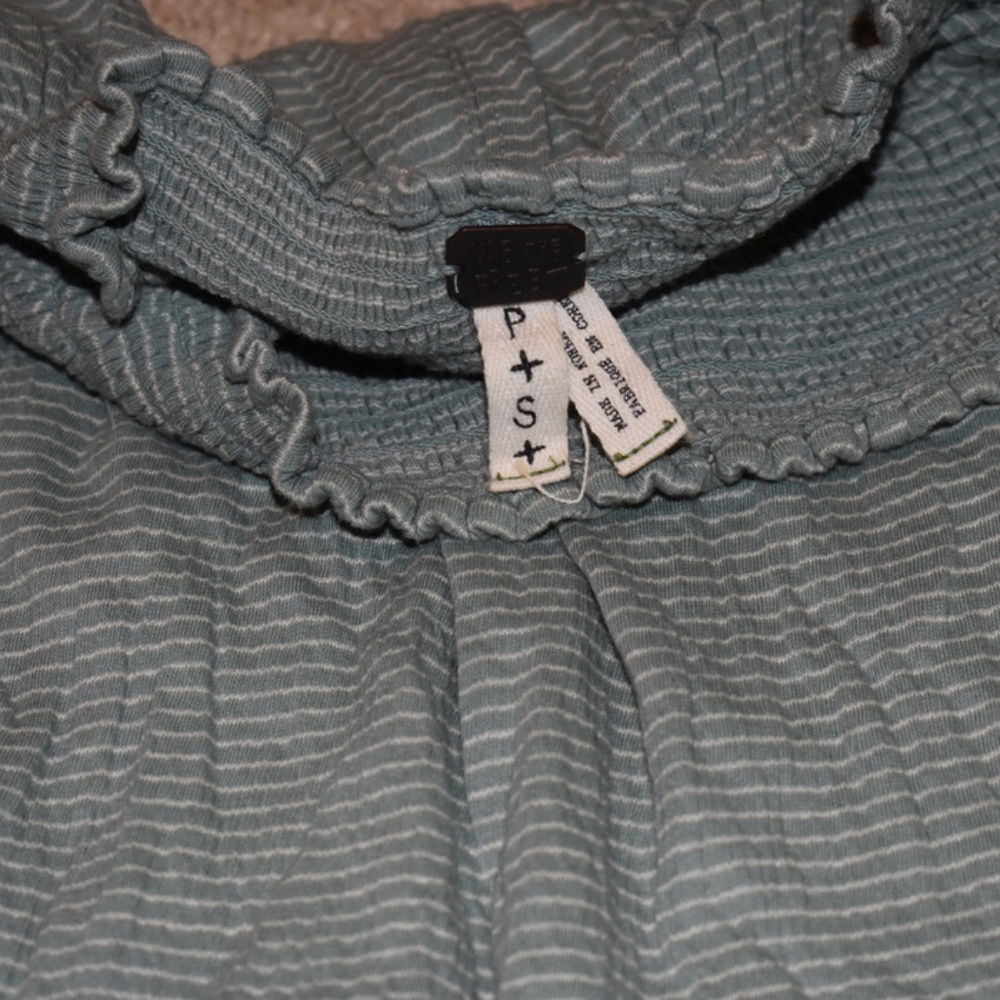Free People Top - Picture 2 of 2